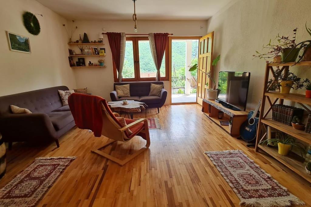 Vila Ilis House Matka Skopje Exteriér fotografie