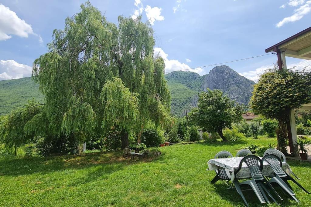 Vila Ilis House Matka Skopje Exteriér fotografie