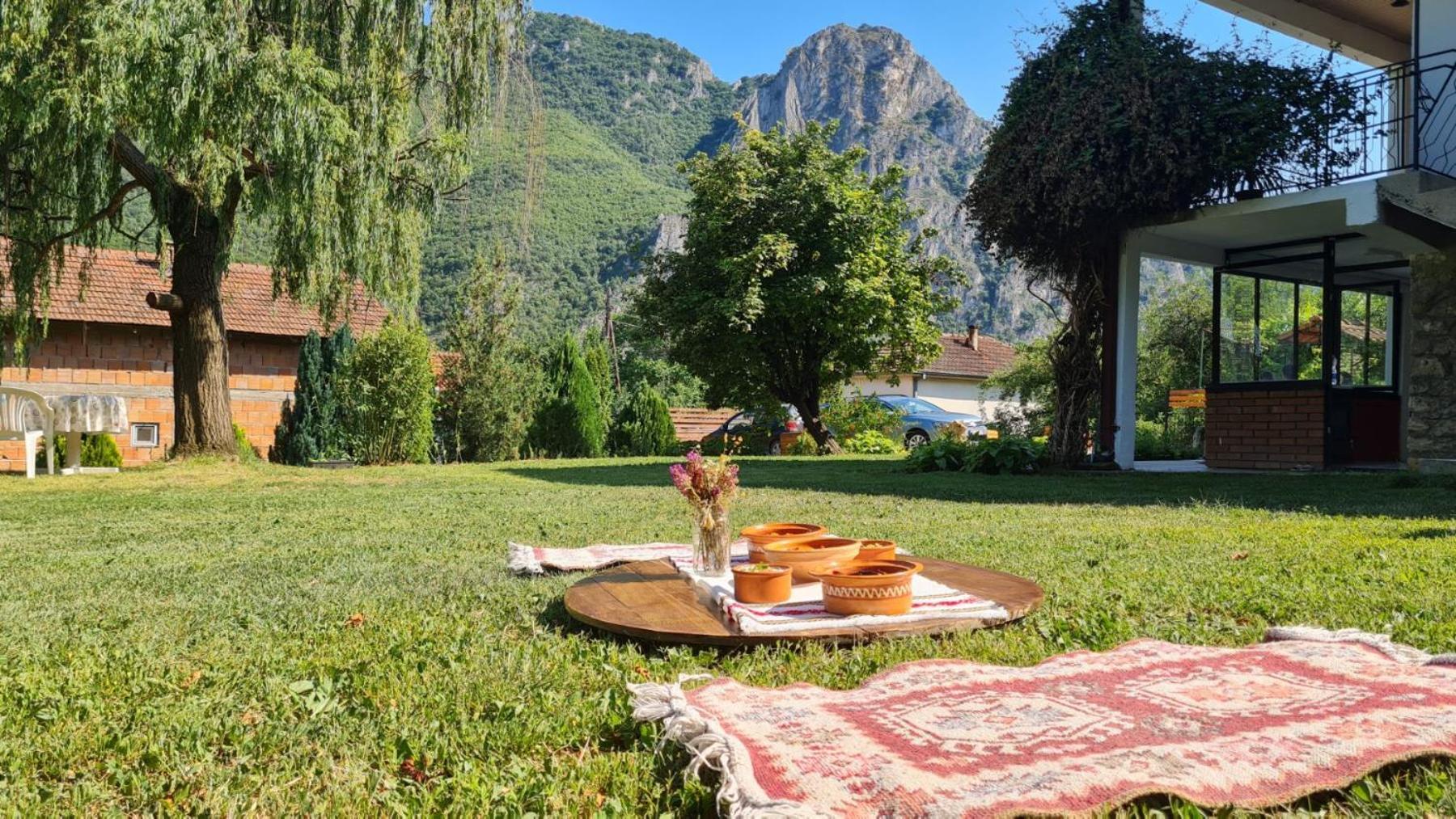 Vila Ilis House Matka Skopje Exteriér fotografie