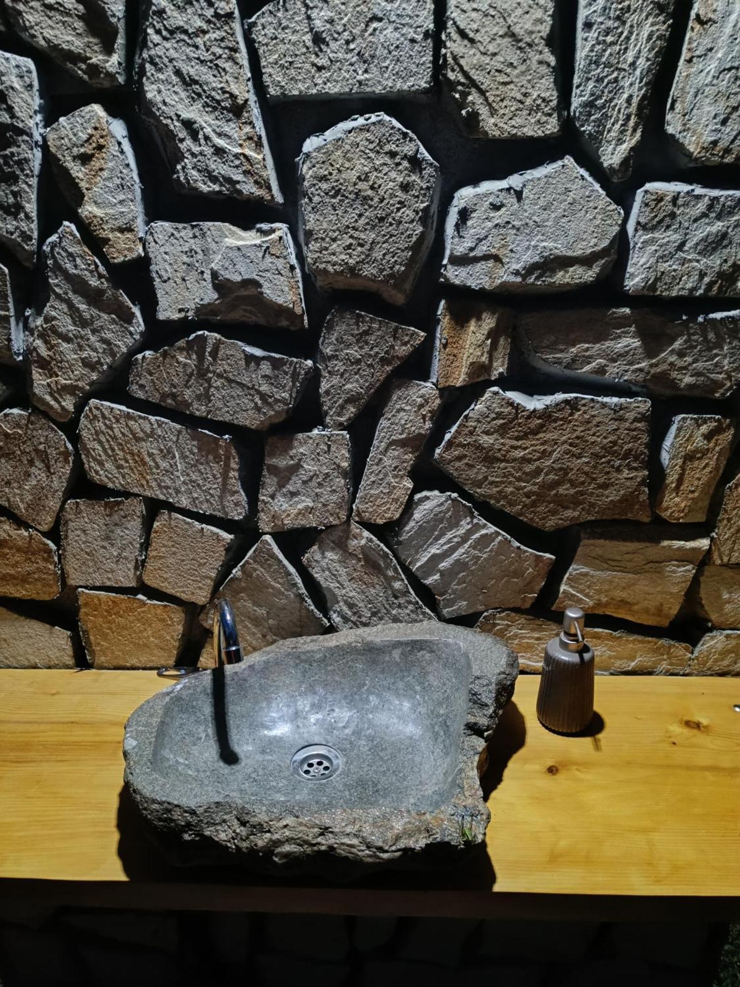 Vila Ilis House Matka Skopje Exteriér fotografie